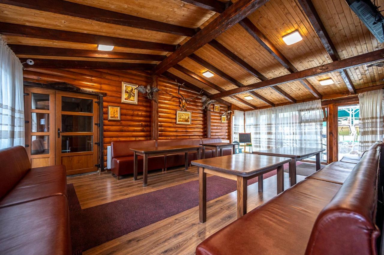 Hotel Марина à Bukovel Extérieur photo