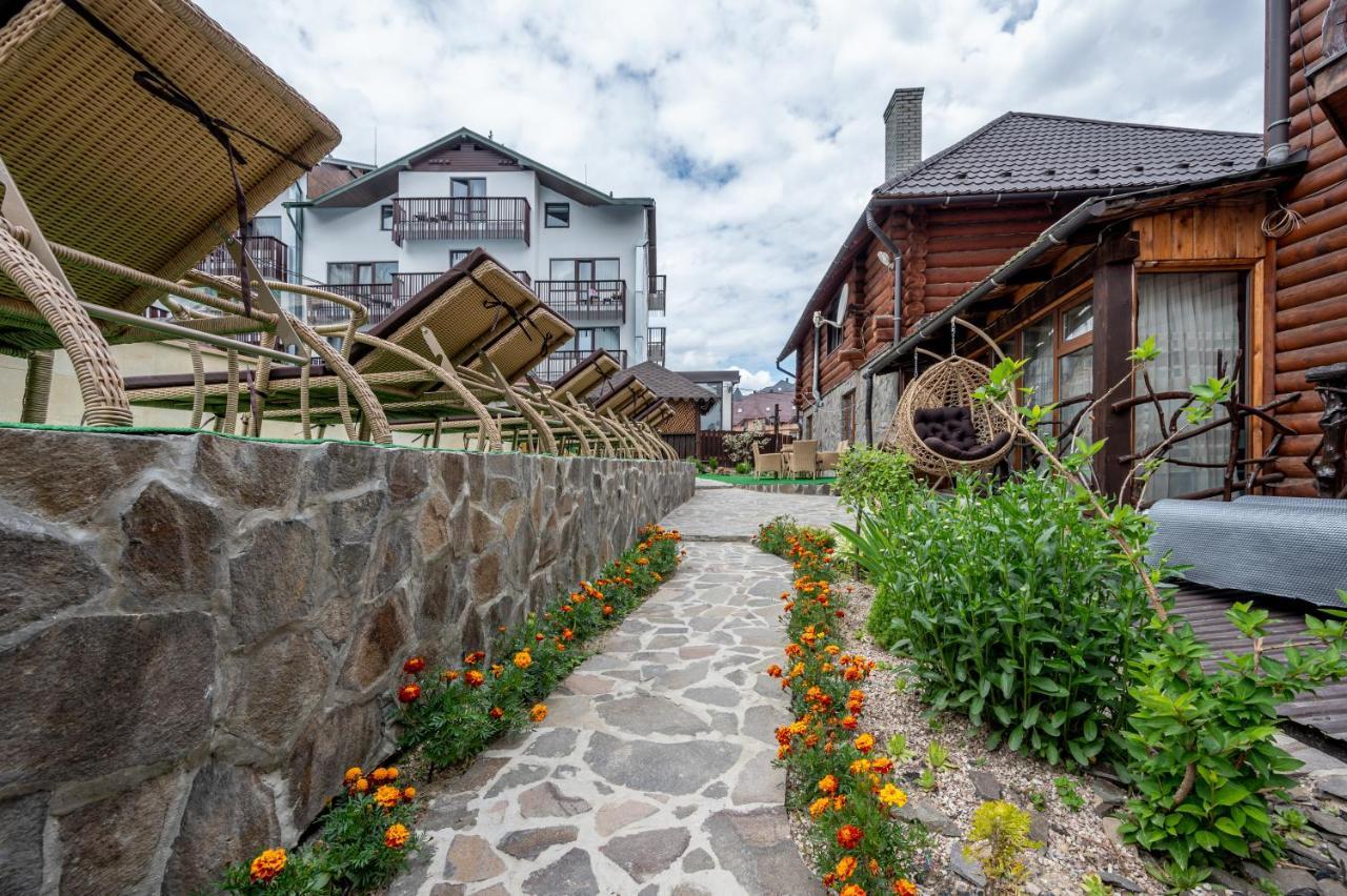 Hotel Марина à Bukovel Extérieur photo