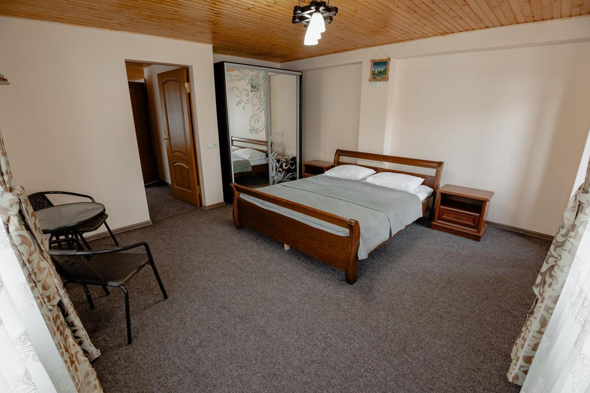 Hotel Марина à Bukovel Extérieur photo